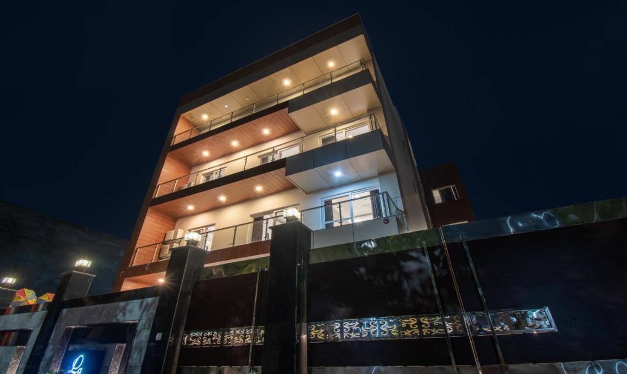 Hotel La Mirage 诺伊达 外观 照片