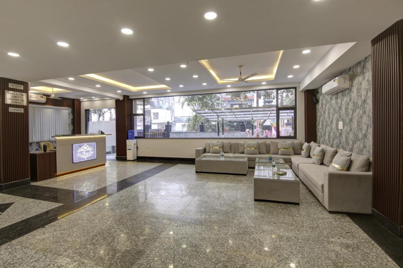 Hotel La Mirage 诺伊达 外观 照片