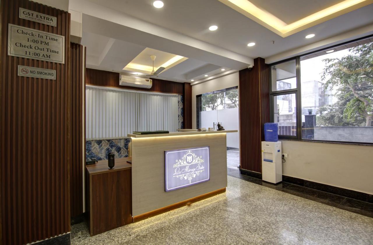 Hotel La Mirage 诺伊达 外观 照片